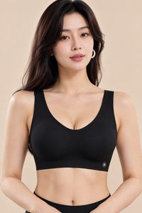 Women’s Black Seamless Bra – Wireless Comfort & Adjustable Straps