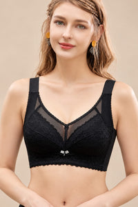 Women’s Black Lace Bra – Wireless Support & Adjustable Straps
